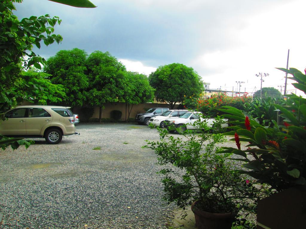 Hotel Garzota Inn Guayaquil Exterior photo