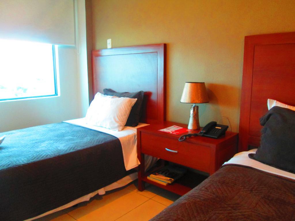 Hotel Garzota Inn Guayaquil Exterior photo